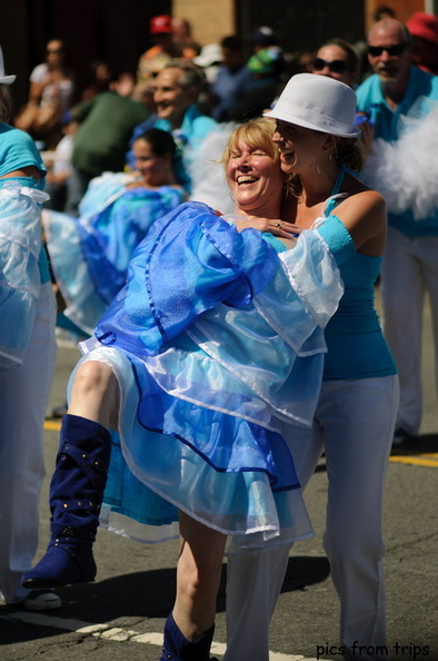 carnaval dancers2010d14c139.jpg